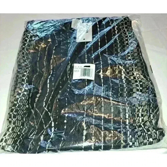 Womens Sonoma Ruana Shawl Beach Coverup Textured Striped Black One Size NWT - Picture 1 of 3